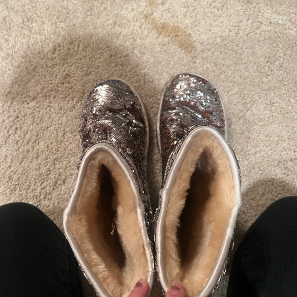 Sequin uggs - Picture 3 of 7
